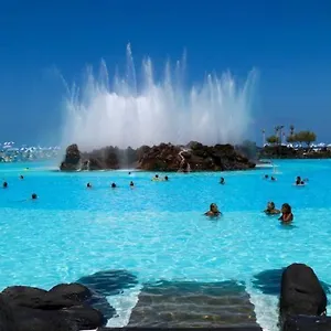 https://apt-detail-rose.tenerifehoteles.net